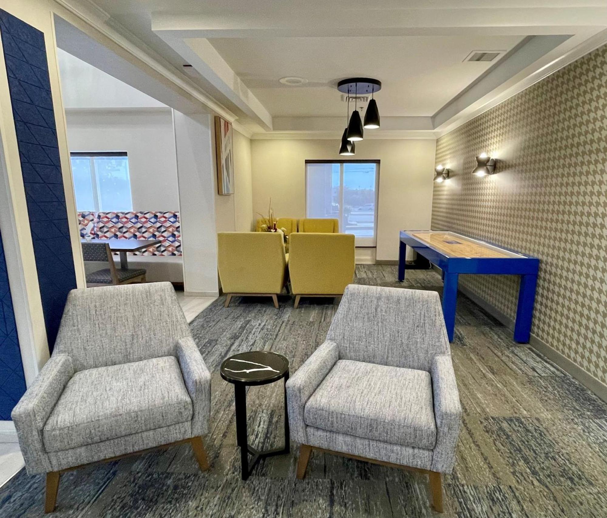 Holiday Inn Express & Suites - Tuscaloosa-University By Ihg Eksteriør billede
