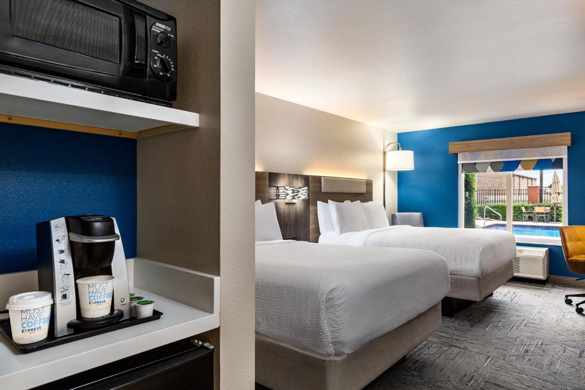 Holiday Inn Express & Suites - Tuscaloosa-University By Ihg Eksteriør billede