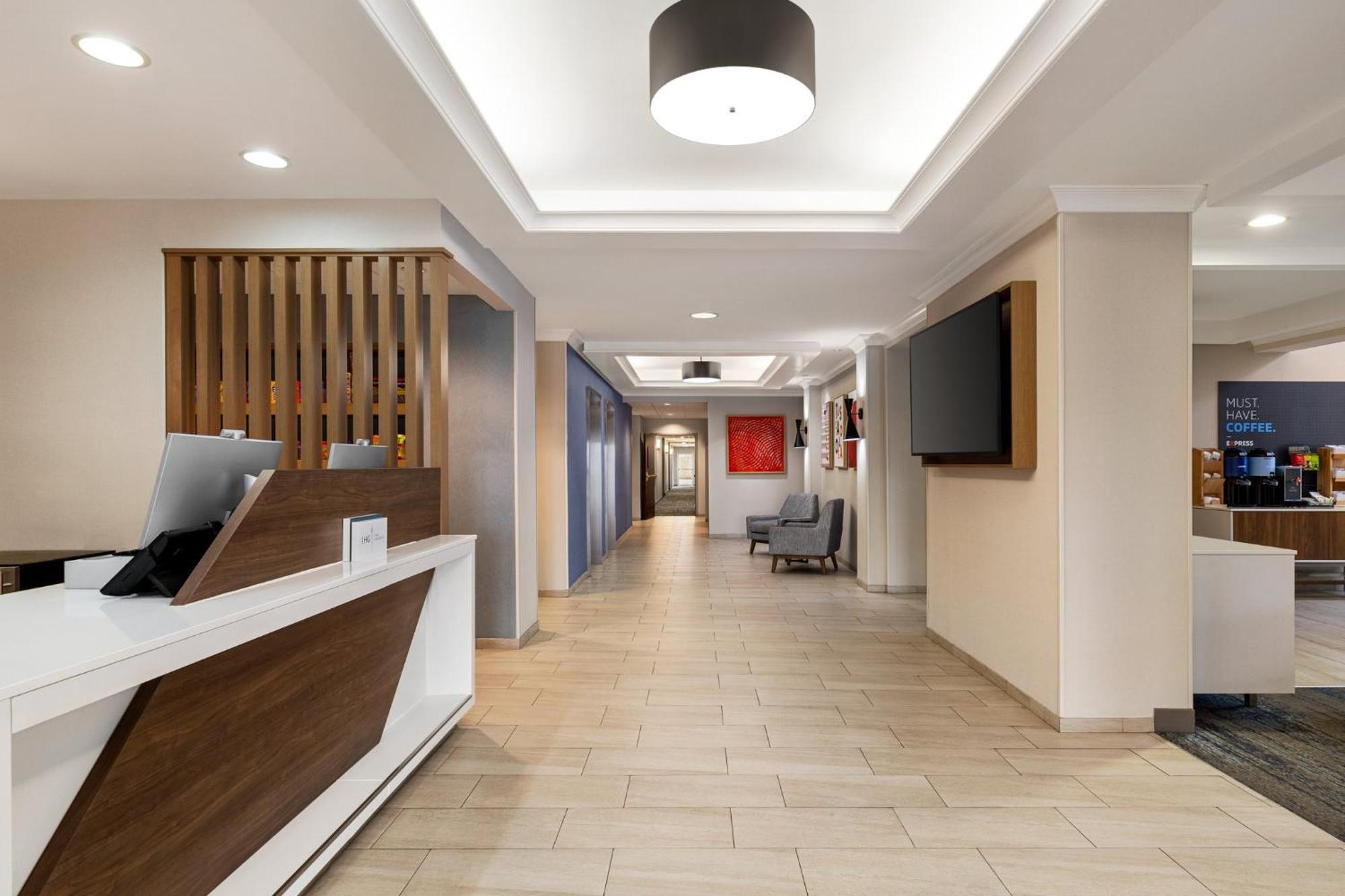 Holiday Inn Express & Suites - Tuscaloosa-University By Ihg Eksteriør billede